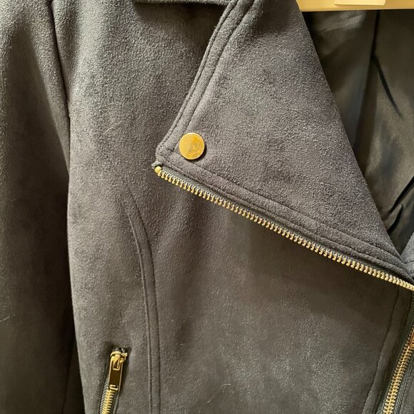 New York and Company, OVERSIZED Size XS (Fits Larger) Blue Faux-Suede Moto - Picture 10 of 13